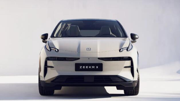 极氪官宣旗下第三款车型：命名 ZEEKR X，号称「新奢全能 SUV」